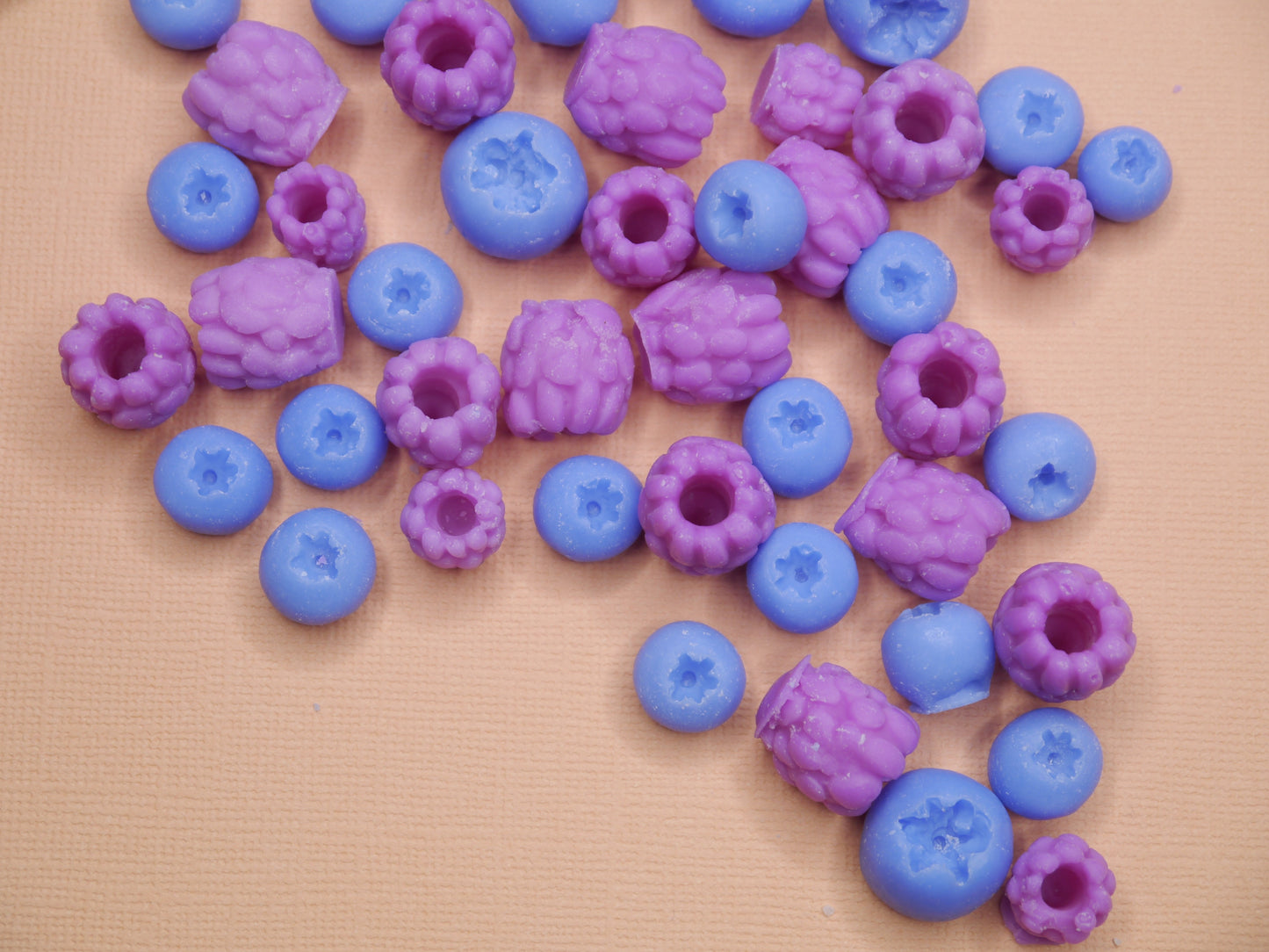 Berries & White Chocolate wax melts 60g