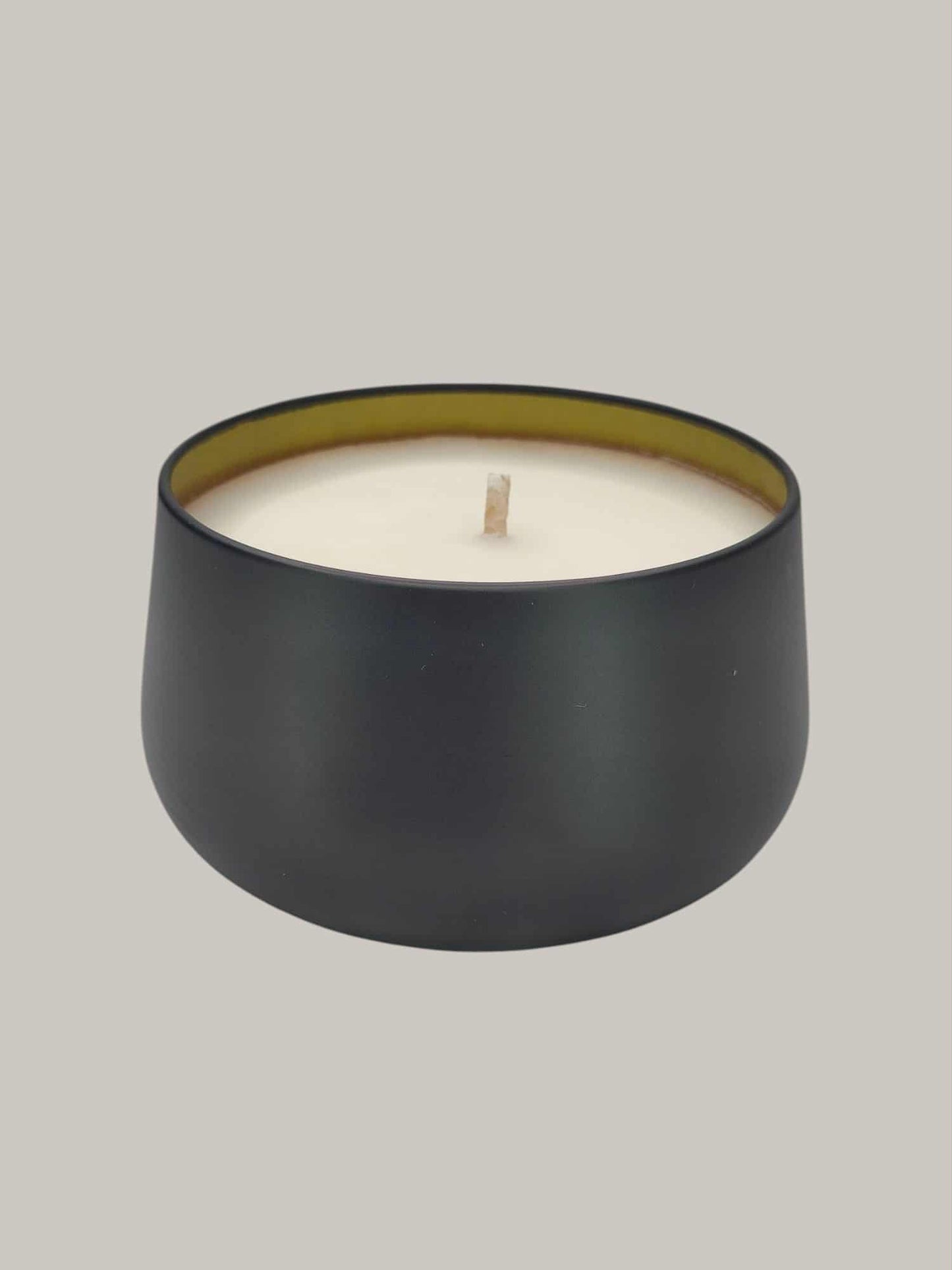 Secret Gardenia Candle 150g